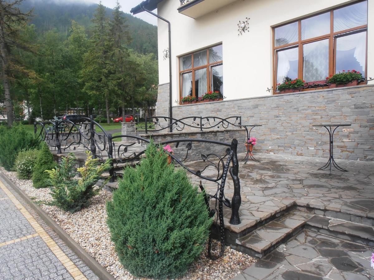 Penzion Hucava Vysoké Tatry エクステリア 写真